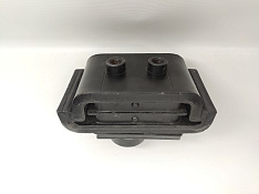 Подушка двигателя 6WG1 4628977. 4628983 Hitachi ZX870-3. Zaxis 670LC-6. ZX450-3 задняя 